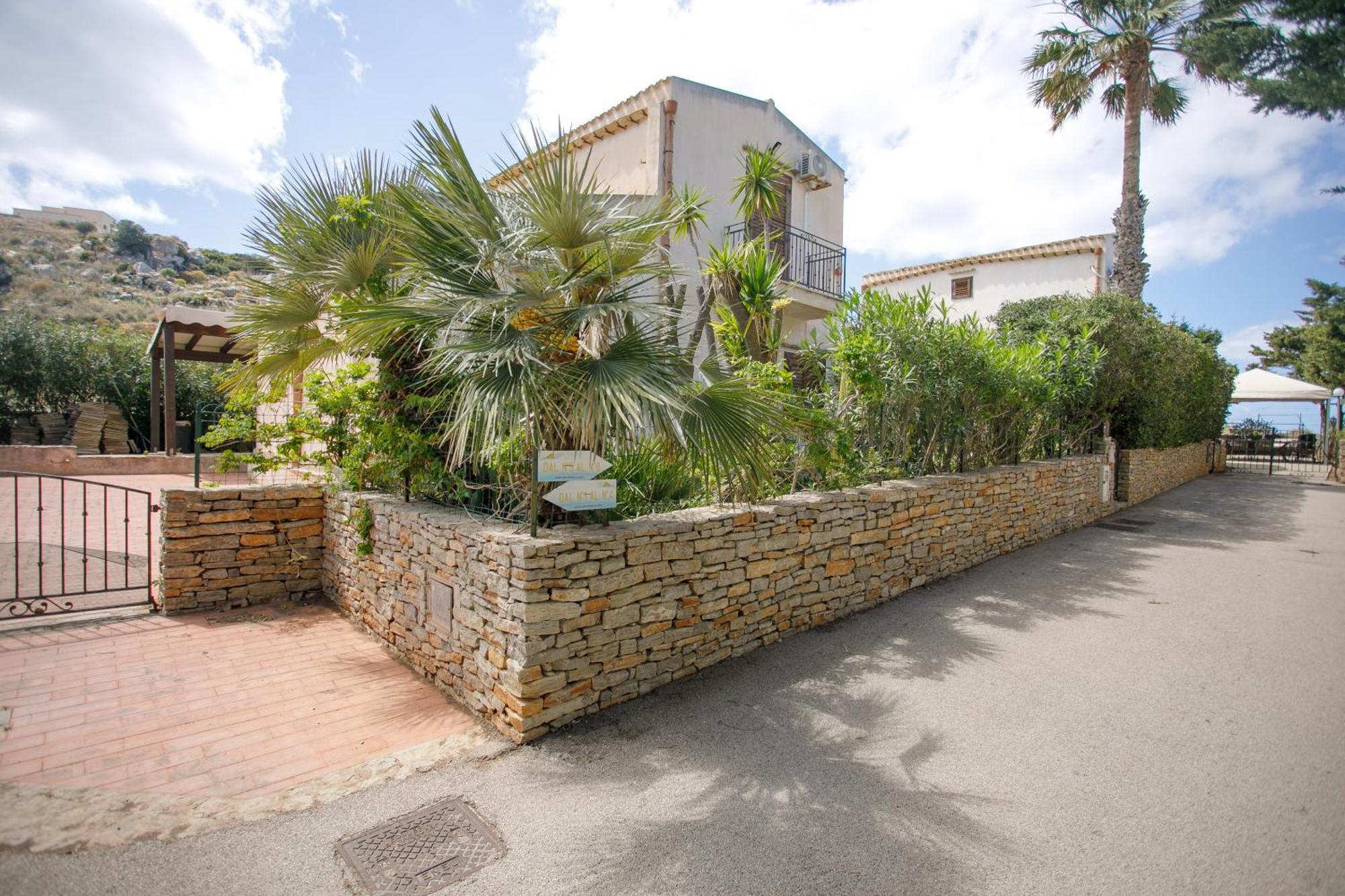Sanvitotour- Residence Il Baglio San Vito Lo Capo Esterno foto
